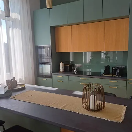 Danube Luxory 부다페스트