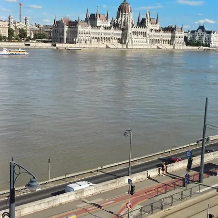 Danube Luxory Lägenhet