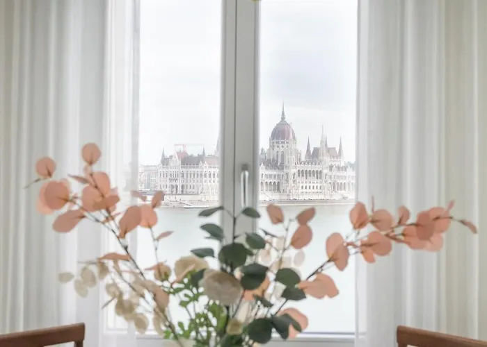 Danube Luxory * Budapest